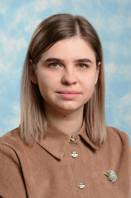Педагогический работник Шулякова Любовь Алексеевна
